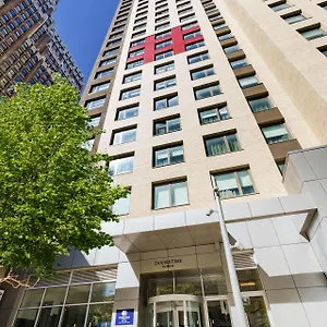 Doubletree By Hilton Times Square South 酒店
